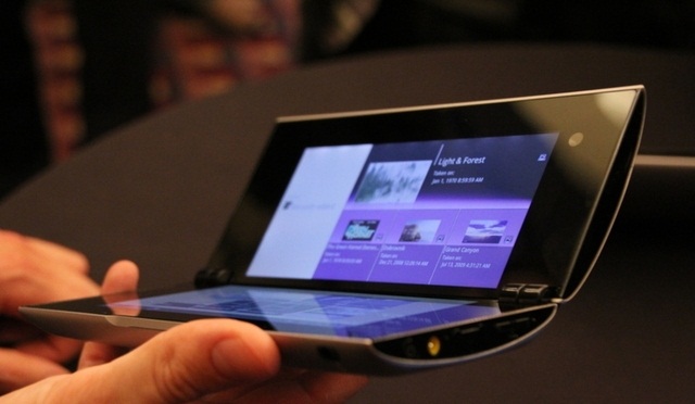 New Sony Tablet P Review New Sony Tablet P Review