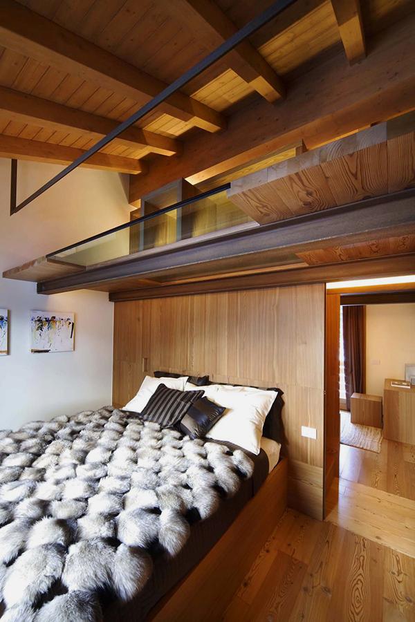 Amazing Cozy Apartment Interior Design Whole Wooden Elements 