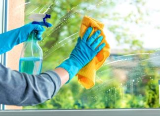Handy Explores the Best Products for Streak-Free Windows