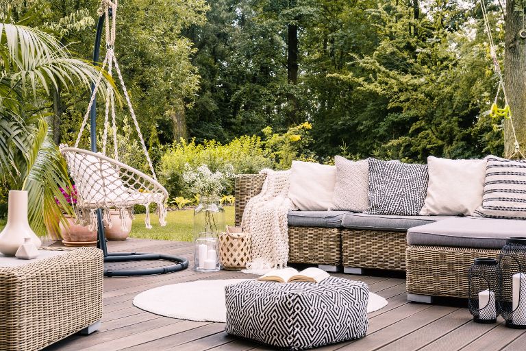 5 Tips for Choosing Your Outdoor Furniture